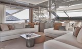 Prestige M8 lounge